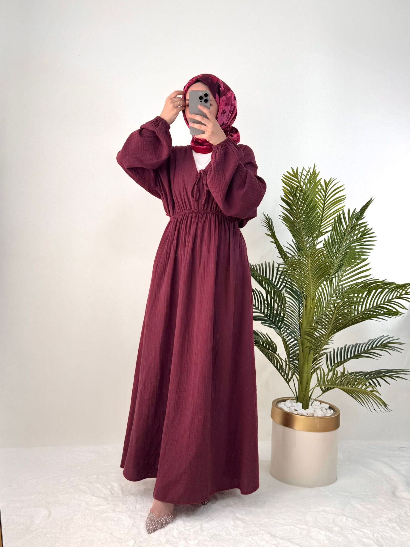 BELİ LASTİKLİ MÜSLİN ELBİSE